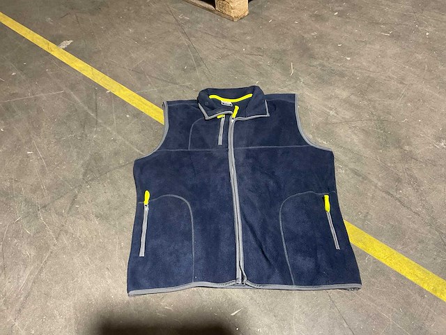 Fleece vesten en werkschoenen - afbeelding 12 van  30