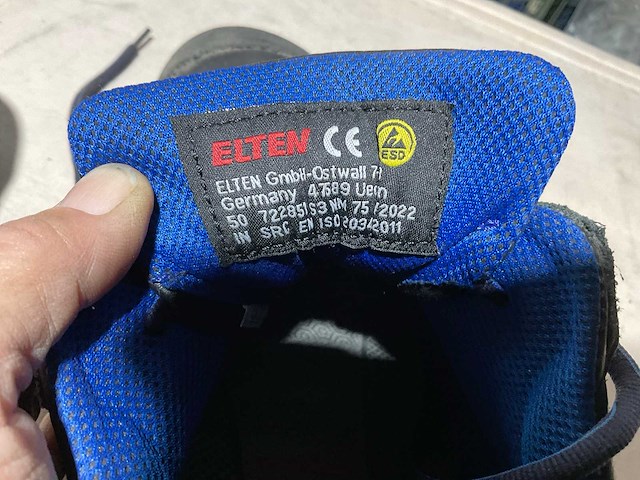 Fleece vesten en werkschoenen - afbeelding 29 van  30