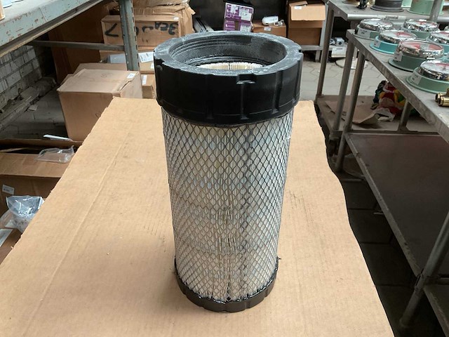 Fleetguard af25960 air filter (8x) - afbeelding 3 van  6