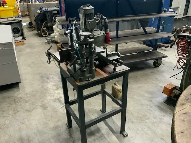 Flender himmel k26m zaagmachine - afbeelding 2 van  7