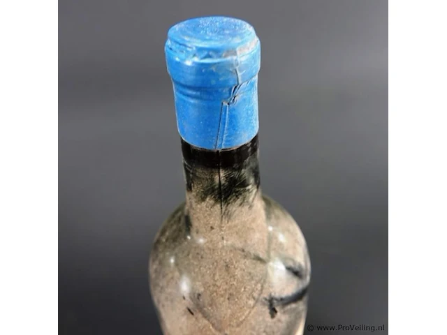 Fles chateau grand barrail lamarzelle figeac saint-emillion 1955 - afbeelding 3 van  4