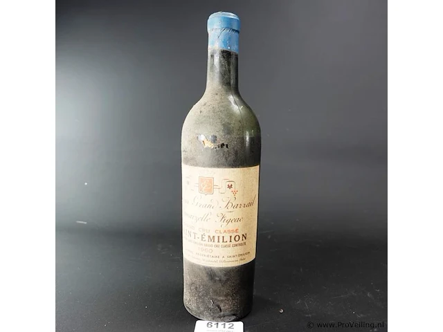 Fles chateau grand barrail lamarzelle figeac saint-emillion 1960 - afbeelding 1 van  4