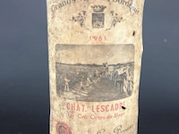 Fles chateau lescadre grande vins de bordeaux-blaye-1961 - afbeelding 2 van  4