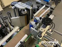 Fles-etiketteermachinemachine - afbeelding 7 van  14