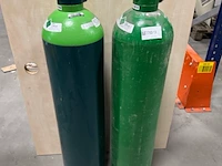Fles protegon gas en fles argon gas - afbeelding 1 van  4