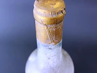 Fles wijn als op foto's - afbeelding 3 van  4