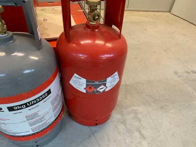 Flessen koudevulling airco (14x) - afbeelding 6 van  11