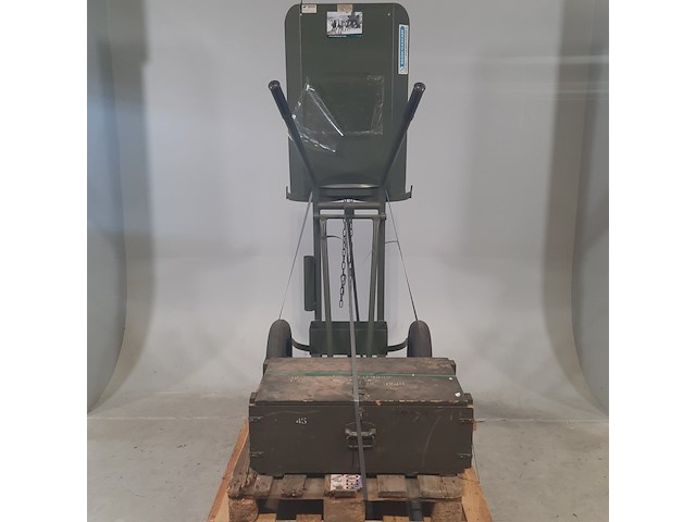 Flessenwagen met las uitrusting - afbeelding 1 van  6