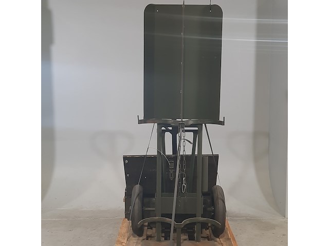 Flessenwagen met las uitrusting - afbeelding 6 van  6