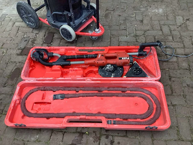 Flex wst700w plafondschuurmachine - afbeelding 2 van  7
