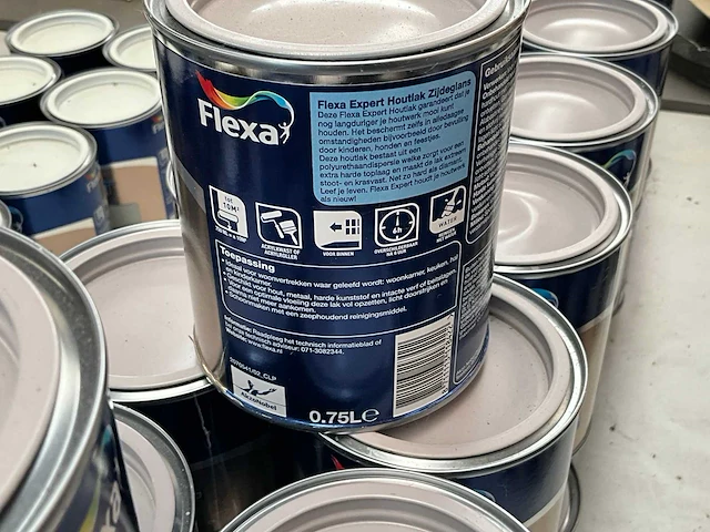 Flexa houtlak binnen 0,75 l (36x) - afbeelding 3 van  3