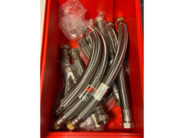 Flexibele aansluitslangen 700 mm 1x1 wartels - partij - afbeelding 2 van  2