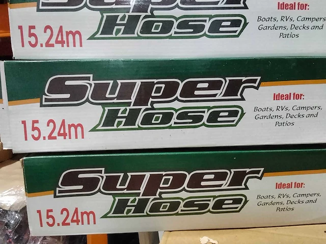 Flexibele uittrekbare tuinslang met handsproeier (5x) - afbeelding 5 van  7