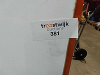 Flexibele uittrekbare tuinslang met handsproeier (5x) - afbeelding 7 van  7