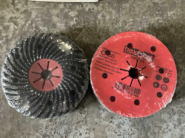 Flexovit fiberflex c36 fiberschijf 178mm (25x) - afbeelding 2 van  3