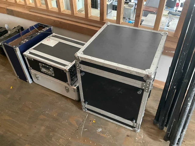 Flightcase (4x) - afbeelding 1 van  4