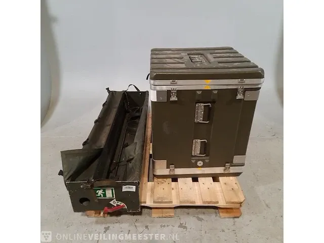 Flightcase en 1x transportkist - afbeelding 1 van  11