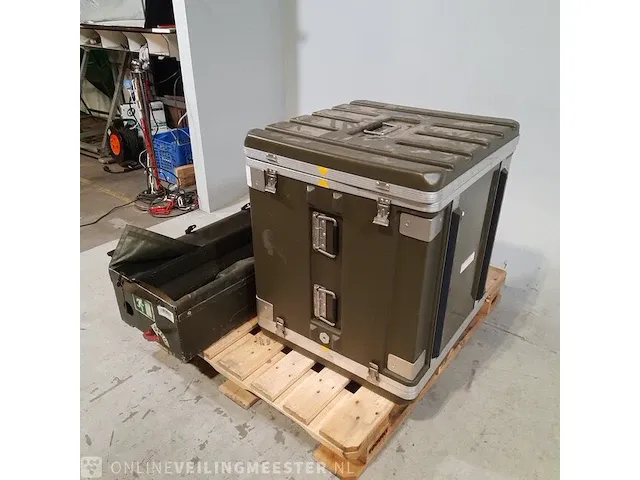 Flightcase en 1x transportkist - afbeelding 5 van  11