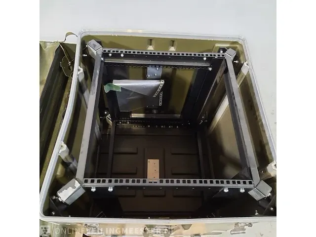 Flightcase en 1x transportkist - afbeelding 7 van  11
