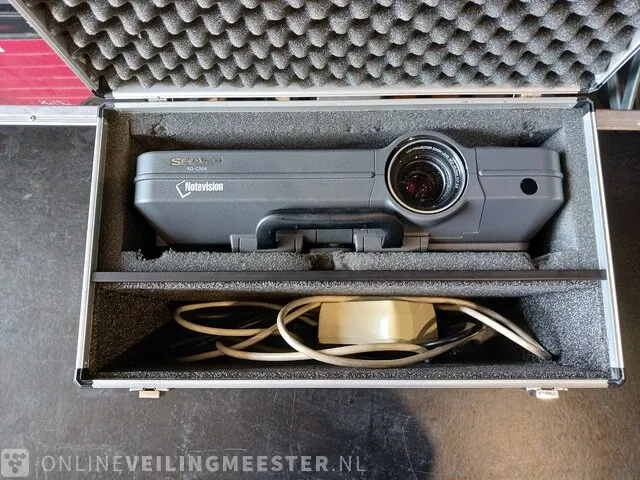Flightcase met audioapparatuur - afbeelding 10 van  29