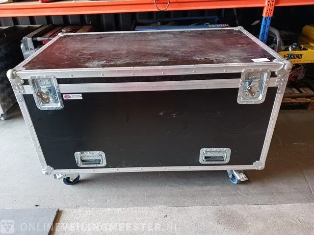 Flightcase met audioapparatuur - afbeelding 12 van  29