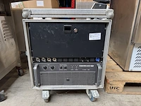 Flightcase met dynacord pm 2600 versterker - afbeelding 1 van  7