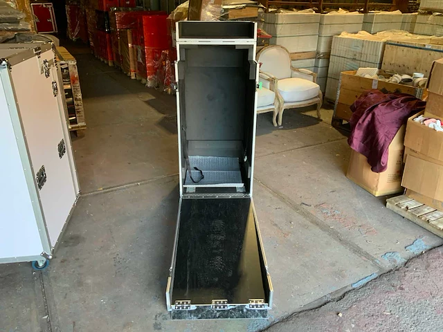 Flightcase - afbeelding 6 van  8