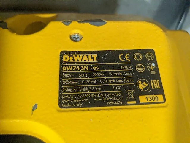 Flipover tafel/afkortzaag 250mm 230v dewalt, dw743n-qs, bouwjaar 2017 - afbeelding 7 van  7