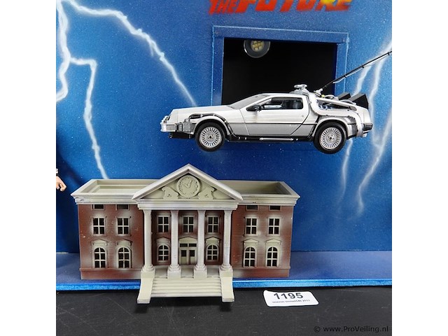 Flipperkast opzetstuk (topper) voor back2 the future pinball. - afbeelding 7 van  11