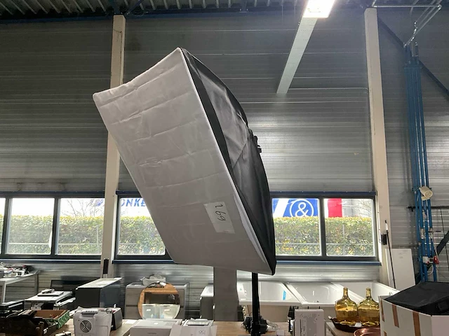 Flitslamp met statieven - afbeelding 3 van  10
