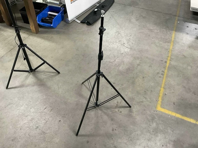 Flitslamp met statieven - afbeelding 9 van  10