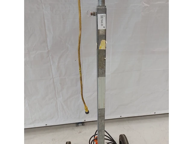 Floodlight 1000w 230v allmand, pal1000w2 50hz, bouwjaar 2014 - afbeelding 3 van  9