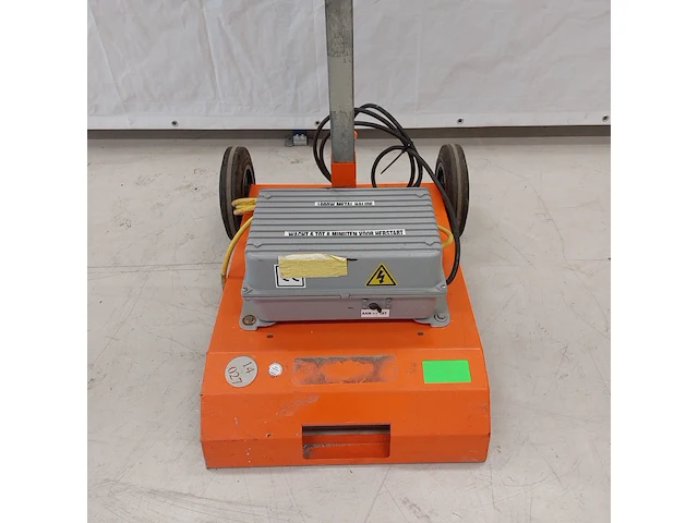 Floodlight 1000w 230v allmand, pal1000w2 50hz, bouwjaar 2014 - afbeelding 5 van  9