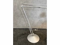 Flos superarchimoon - design vloerlamp - philippe starck - afbeelding 11 van  14
