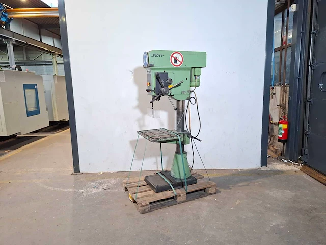 Flott - m4 stv - kolomboormachine - afbeelding 1 van  14