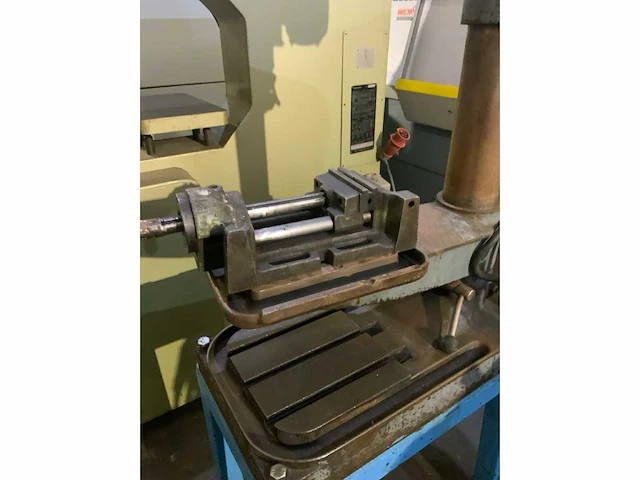 Flott b15 tafelboormachine - afbeelding 4 van  7