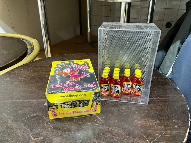 Flügel shotjes (45x) - afbeelding 1 van  8