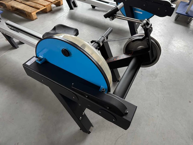 Fluid rower - fdr-02 - roeitrainer - afbeelding 4 van  6