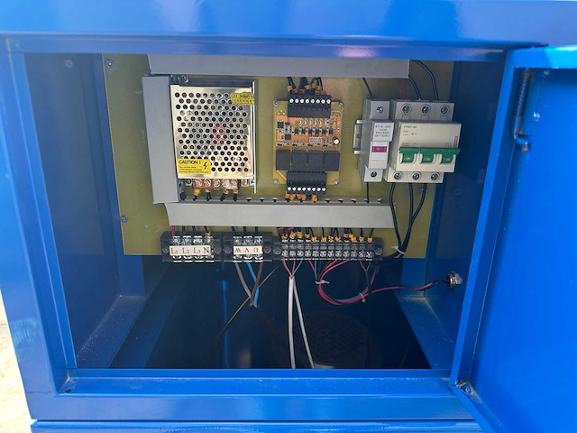 Fluidmex - 2025 - t.2st - hydraulische slangenpers - afbeelding 4 van  13