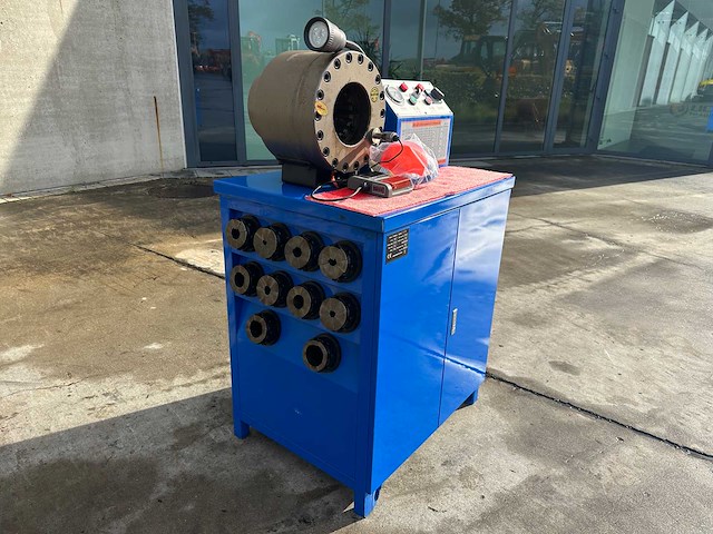 Fluidmex - 2025 - t.2st - hydraulische slangenpers - afbeelding 6 van  13