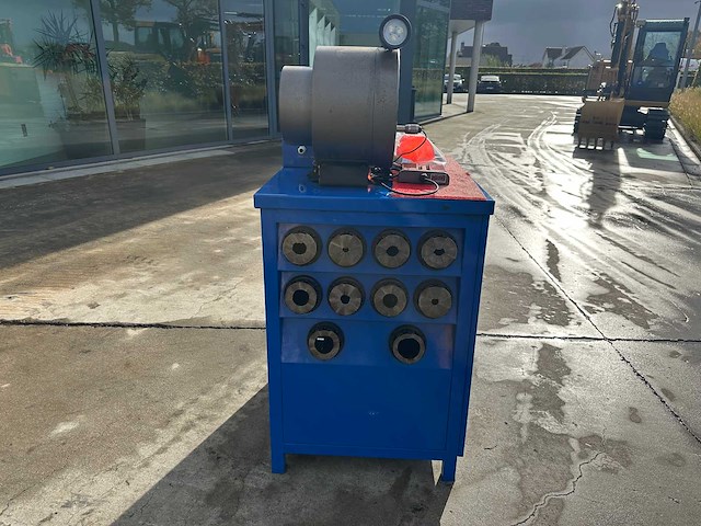 Fluidmex - 2025 - t.2st - hydraulische slangenpers - afbeelding 7 van  13