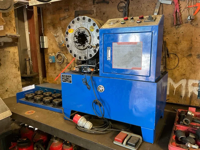 Fluidmex hydrauliek slangenpers - afbeelding 1 van  9