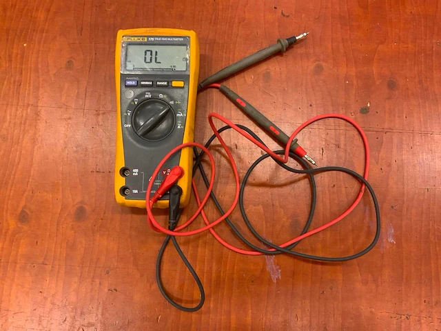 Fluke 175 multimeter. - afbeelding 2 van  8