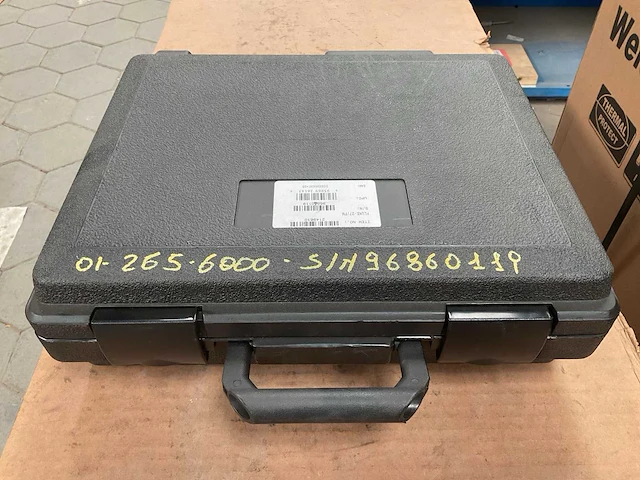 Fluke 27 multimeter - afbeelding 5 van  5