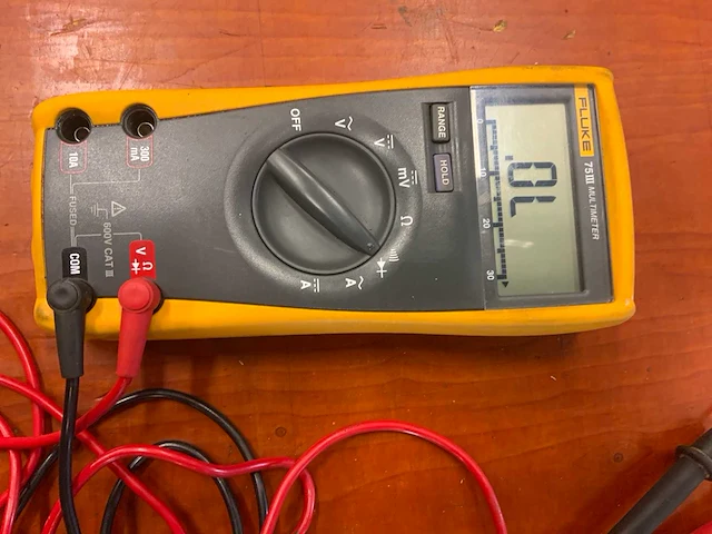 Fluke 75 lll multimeter. - afbeelding 2 van  7