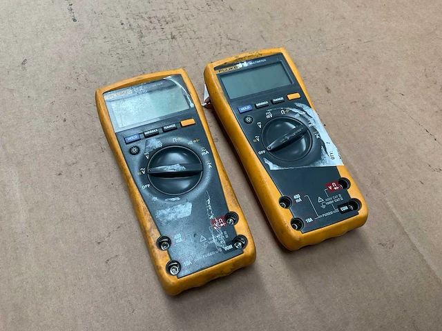 Fluke 77 multimeter (2x) - afbeelding 1 van  3