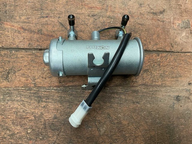 Fluxon 24v brandstofpomp (2x) - afbeelding 4 van  4