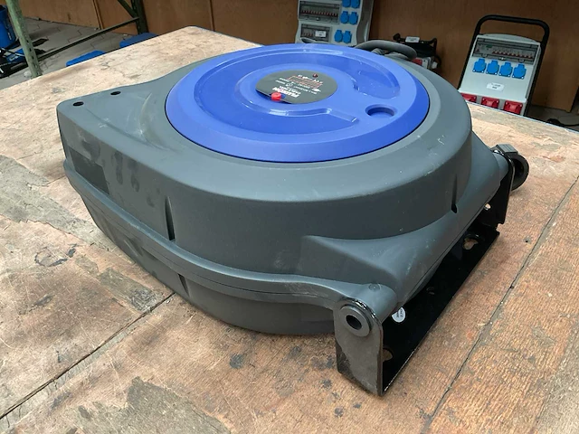Fluxon cr15v230e kabelhaspel - afbeelding 4 van  5