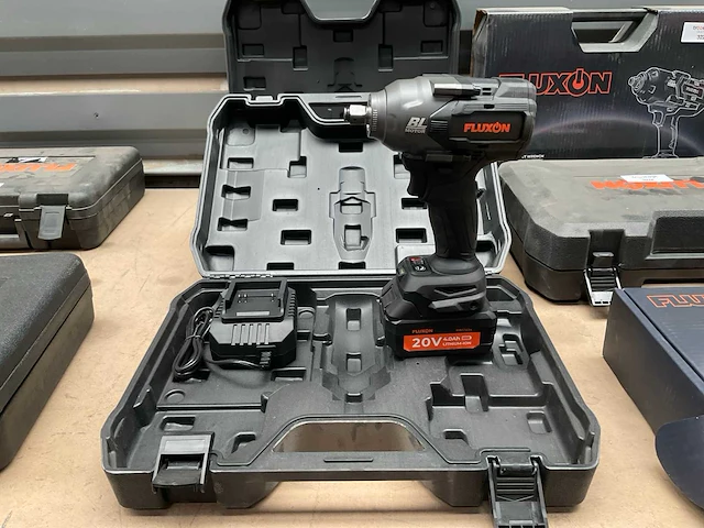 Fluxon iwc12n10 accu slagmoersleutel - afbeelding 1 van  3