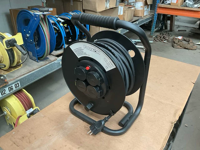 Fluxon kh30m15 kabelhaspel - afbeelding 2 van  5
